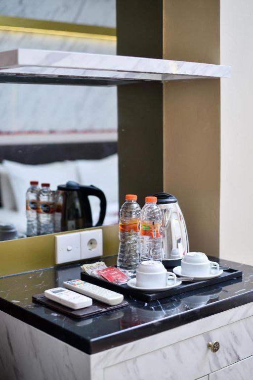 Hotel Grand Malioboro Yogyakarta Esterno foto