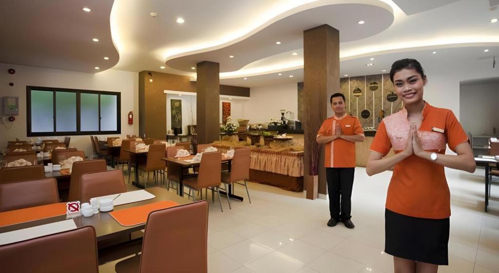 Hotel Grand Malioboro Yogyakarta Esterno foto